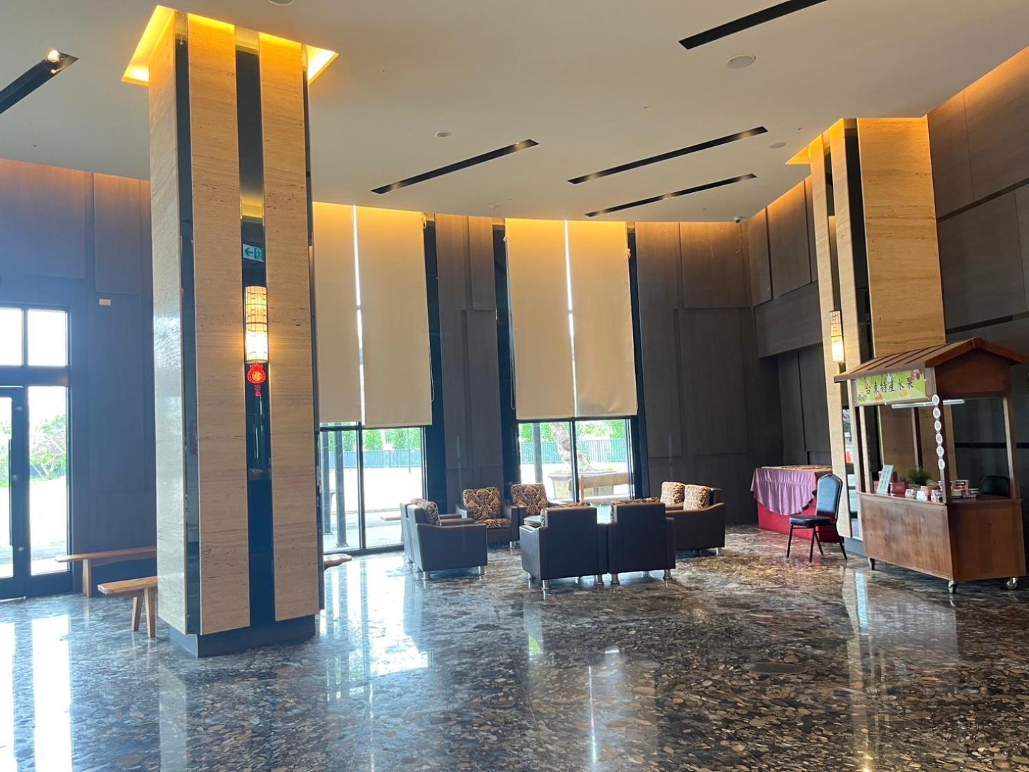 Hotel 綺麗商旅園區館 T'ai-tung Exterior foto